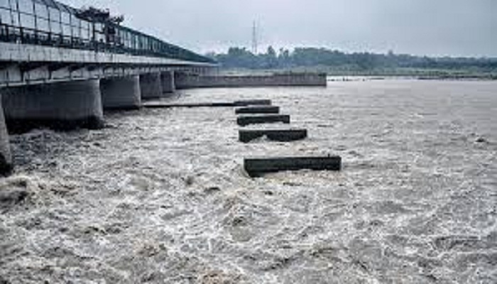 The rising water level of the Yamuna has become a matter of concern and people have been shifted to safer places