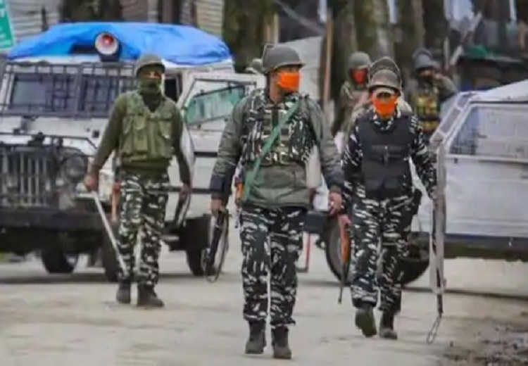 Terrorists shoot dead civilian in Srinagar, policeman killed in Anantnag attac