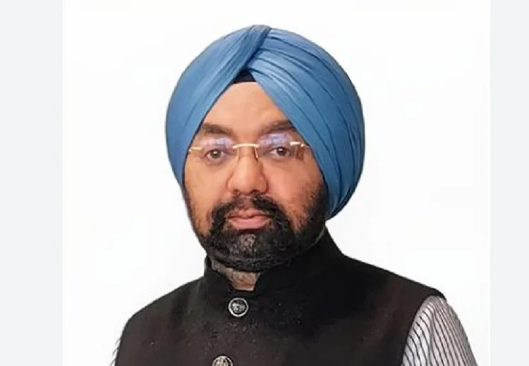 Dr. Vikramjit Singh Sahney