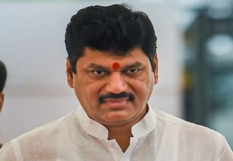 Dhananjay Munde