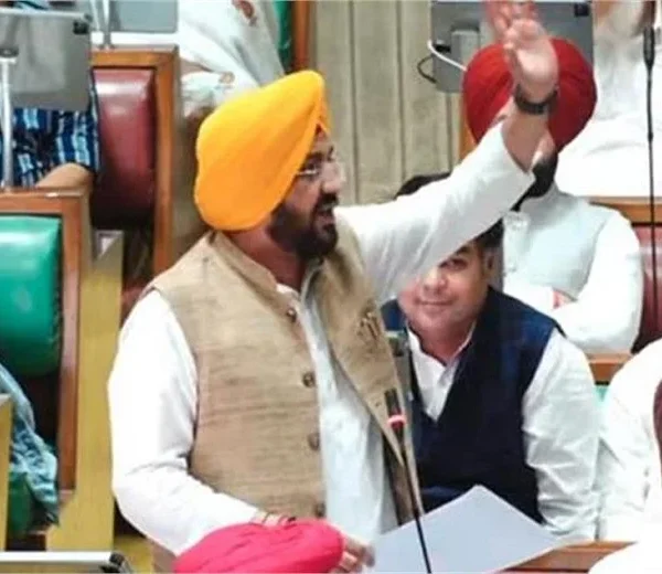 ਮਾਨ ਸਰਕਾਰ ਨੇ ਉਸਾਰੀ ਕਾਮਿਆਂ ਲਈ ਅਰਜ਼ੀਆਂ ਦੀ&hellip;