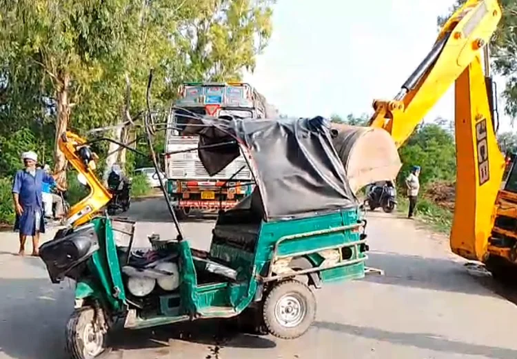 ਸੜਕ ਹਾਦਸਾ