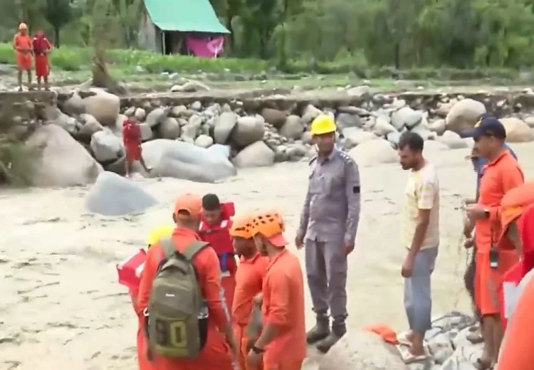 ਭਾਰੀ ਮੀਂਹ