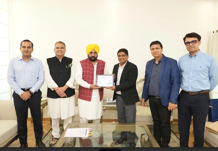 ਸੈਮੀਕੰਡਕਟਰ ਹੱਬ