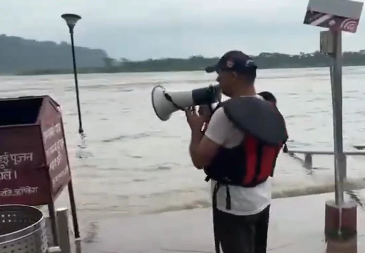 ਭਾਰੀ ਮੀਂਹ