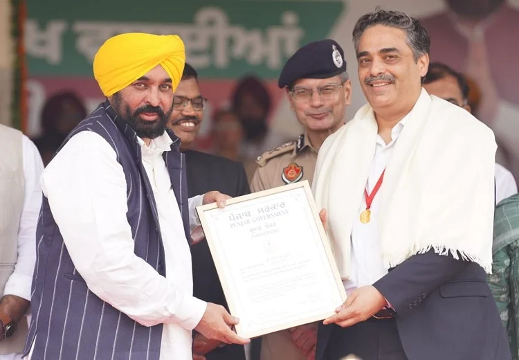 ਡਾ. ਹਿਤੇਂਦਰ ਸੂਰੀ