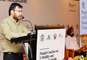 447 ਇਲੈਕਟ੍ਰਿਕ ਬੱਸਾਂ