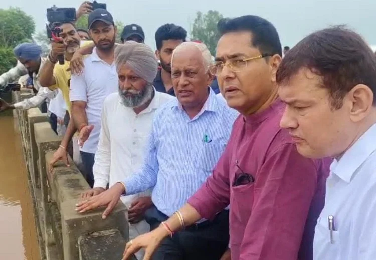 ਹੜ੍ਹਾਂ ਦੀ ਮਾਰ