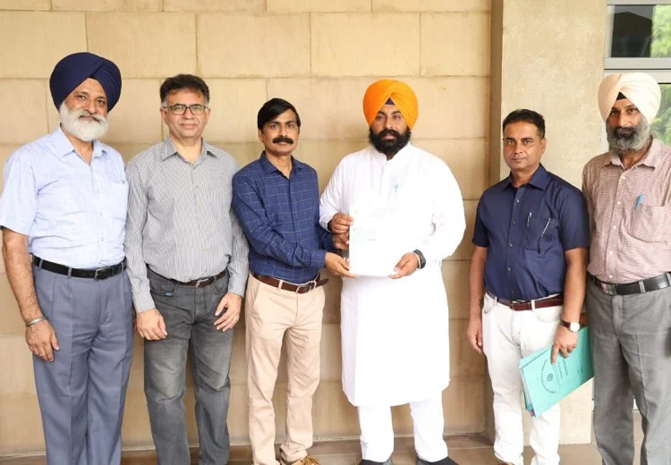 ਗੁਰਦਾਸਪੁਰ ਯੂਨੀਵਰਸਿਟੀ