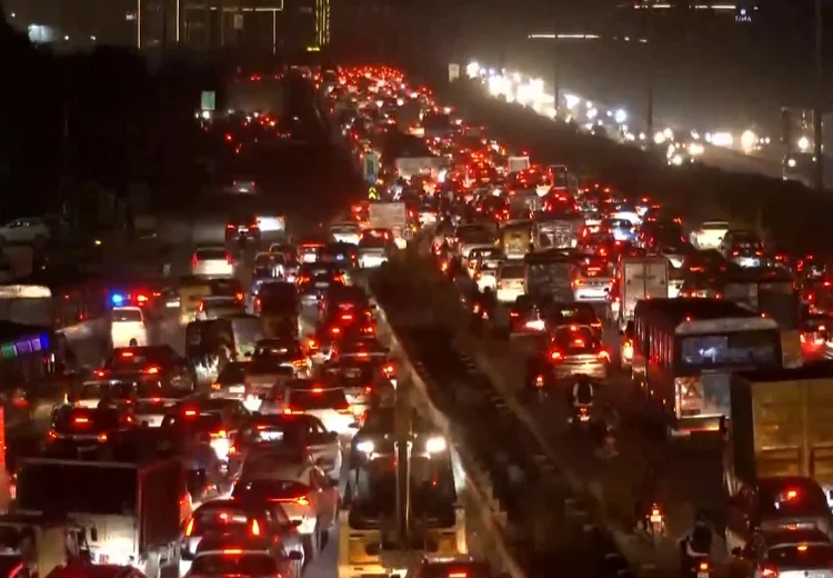 Delhi traffic jams