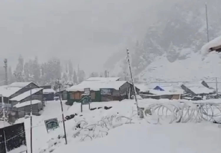 ਬਰਫ਼ਬਾਰੀ