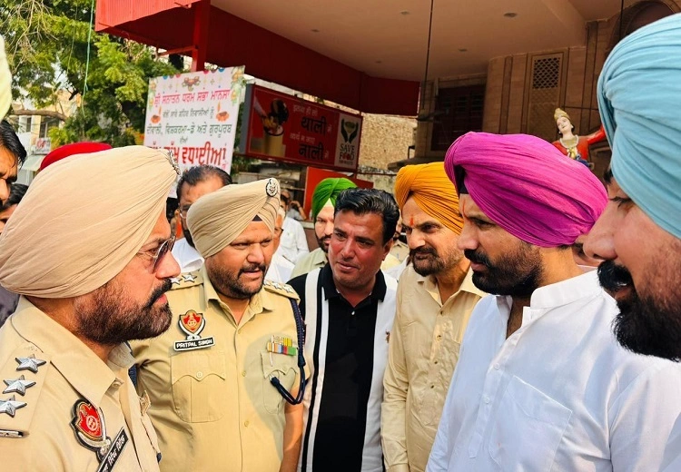 ਰਾਜਾ ਵੜਿੰਗ