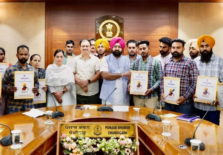 ਸਰਕਾਰੀ ਨੌਕਰੀਆਂ