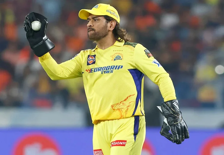MS Dhoni News