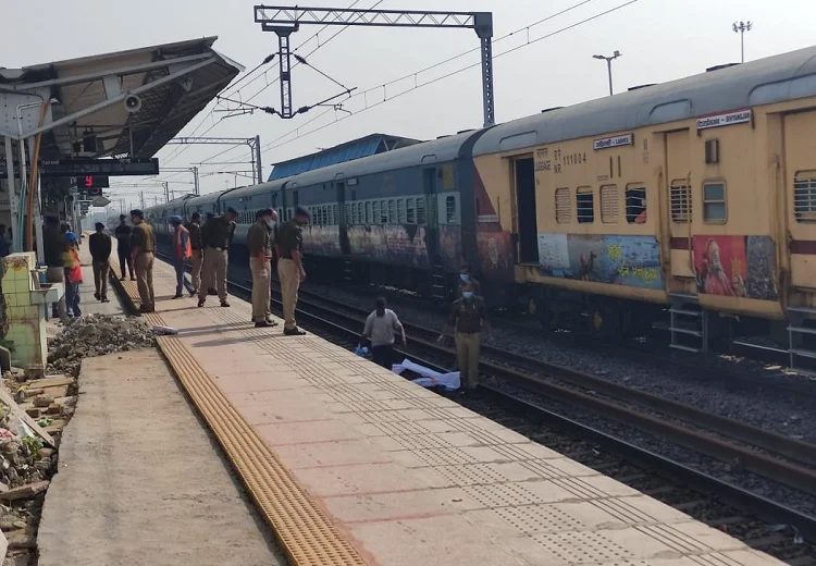 Mirzapur Train Accident