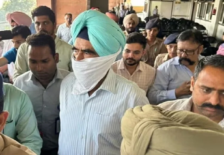 ਹਰਚਰਨ ਸਿੰਘ ਭੁੱਲਰ