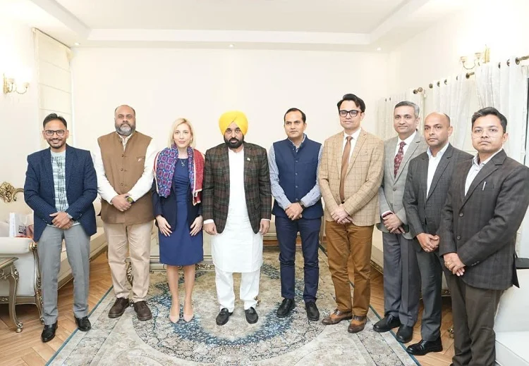 ਪੰਜਾਬ ਨਿਵੇਸ਼ਕ ਸੰਮੇਲਨ