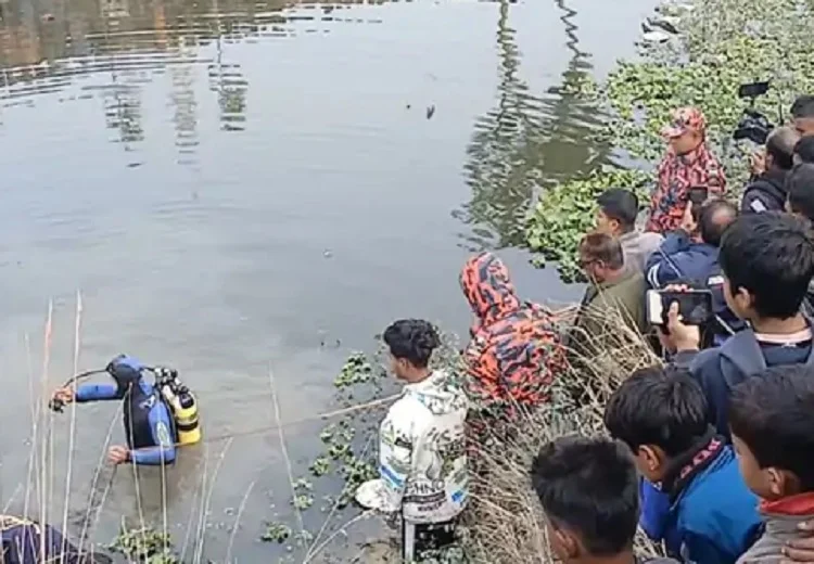 Hindu youth in Bangladesh