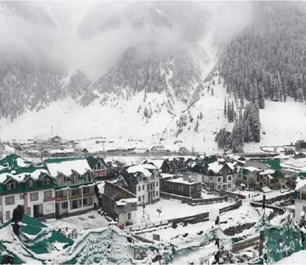 ਮੌਸਮ ਵਿਭਾਗ ਨੇ ਜੰਮੂ-ਕਸ਼ਮੀਰ ਵਿੱਚ ਵਿਗੜਦੇ ਮੌਸਮ ਦੇ&hellip;