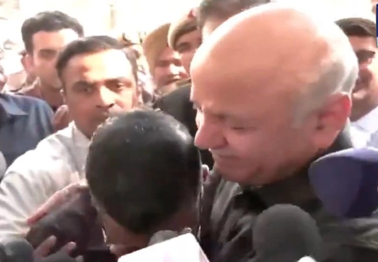 Arvind Kejriwal news