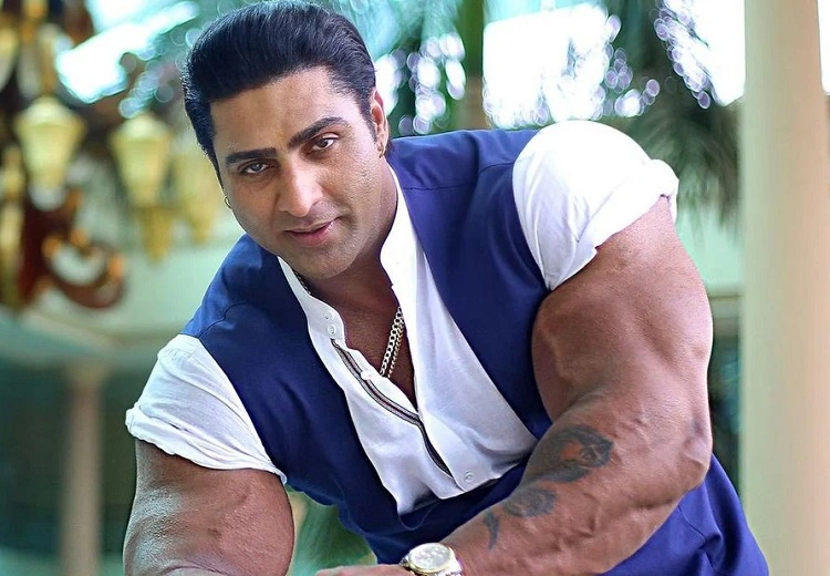 ਵਰਿੰਦਰ ਸਿੰਘ ਘੁੰਮਣ