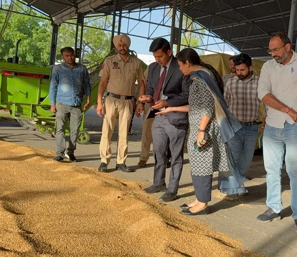 DC Dr. Himanshu Agarwal