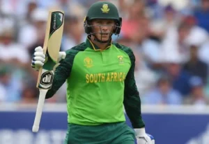 Van der Dussen retires