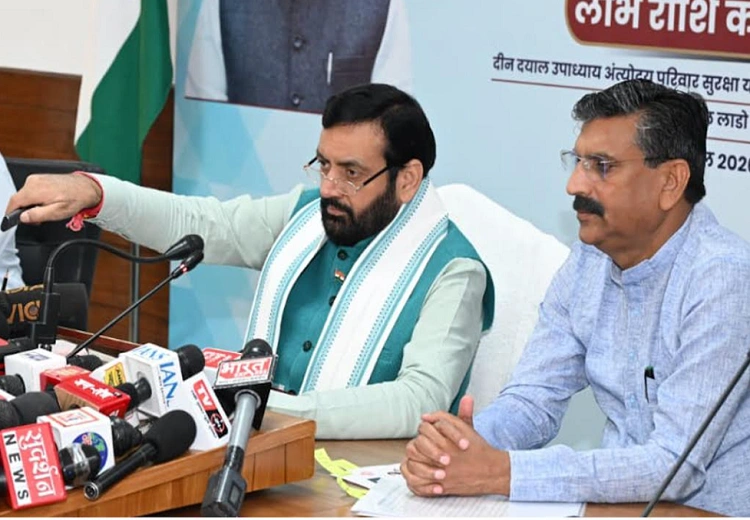 ਮੁੱਖ ਮੰਤਰੀ ਦੁੱਧ ਤੋਹਫ਼ਾ ਯੋਜਨਾ