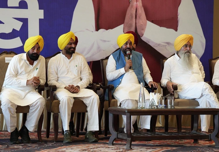 ਸਰਪੰਚਾਂ ਲਈ ਮਾਣਭੱਤੇ