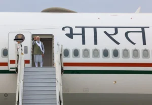 PM Modi Visit france