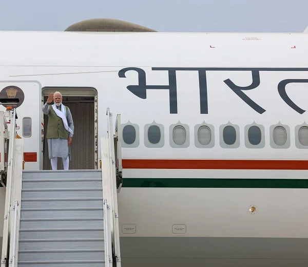 PM Modi Visit france