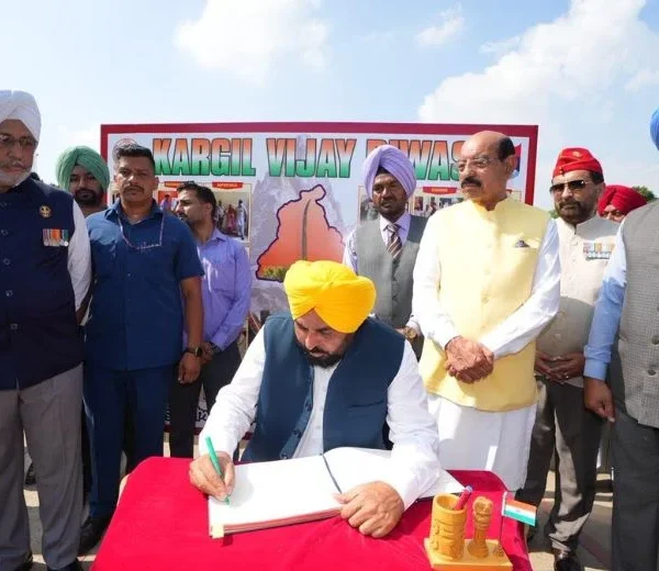 ਸ਼ਹੀਦ ਸੈਨਿਕ ਸਿਰਫ਼ ਇੱਕ ਪਰਿਵਾਰ ਦੀ ਹੀ ਨਹੀਂ,…