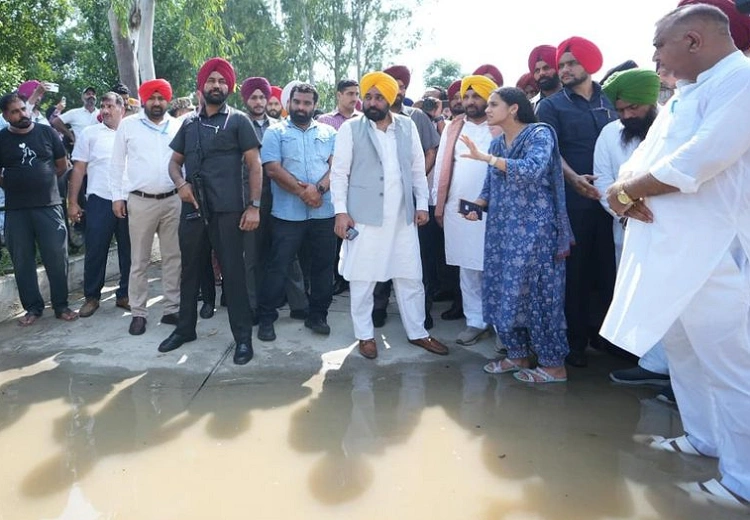 ਪੰਜਾਬ ਹੜ੍ਹ ਸੰਕਟ