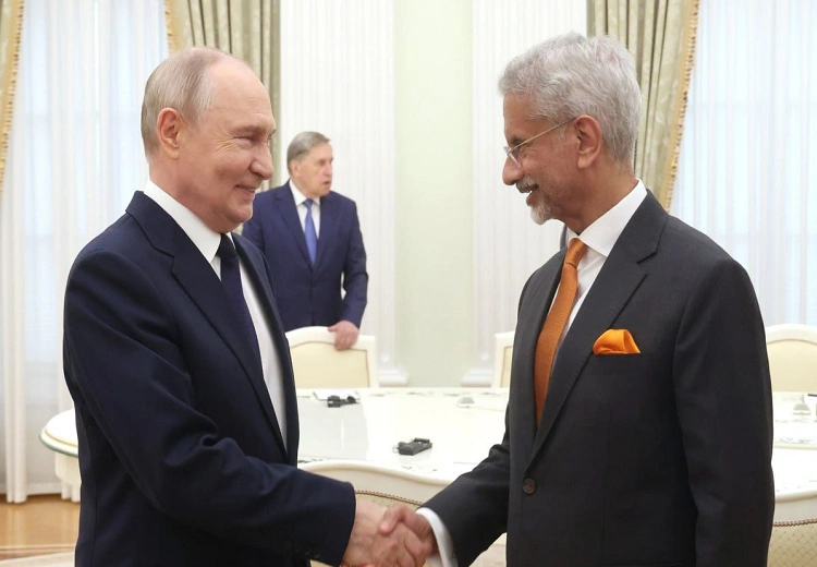 S. Jaishankar meets Putin