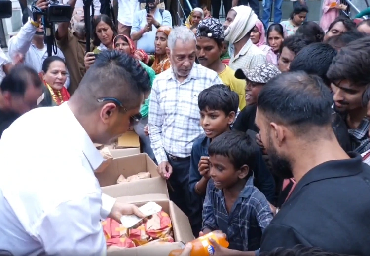 Langar in Chandigarh