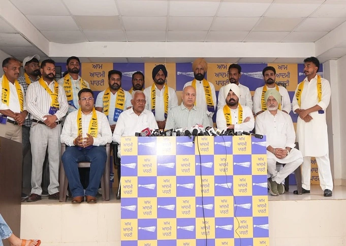 ਕਾਂਗਰਸ ਆਗੂ 'ਆਪ' 'ਚ ਸ਼ਾਮਲ
