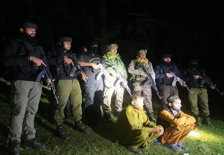 arrest 6 suspects in Shopian