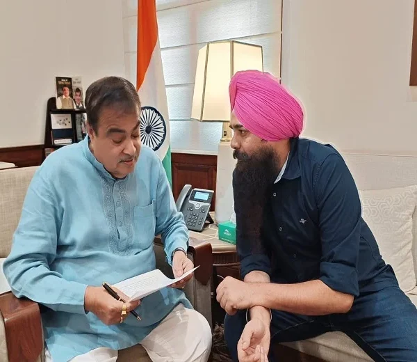 ਸੰਸਦ ਮੈਂਬਰ ਮਾਲਵਿੰਦਰ ਸਿੰਘ ਕੰਗ ਨੇ ਰਾਜਮਾਰਗ ਮੰਤਰੀ…