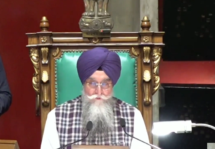 ਆਊਟਸੋਰਸਡ ਕਰਮਚਾਰੀਆਂ