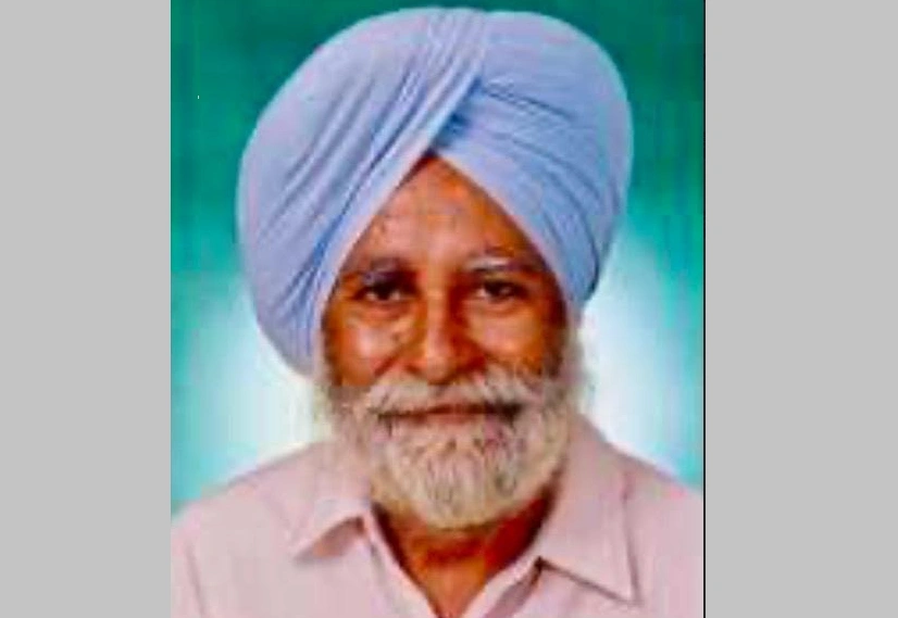 ਲੇਖਕ ਮਹਿੰਦਰ ਸਿੰਘ ਦੁਸਾਂਝ