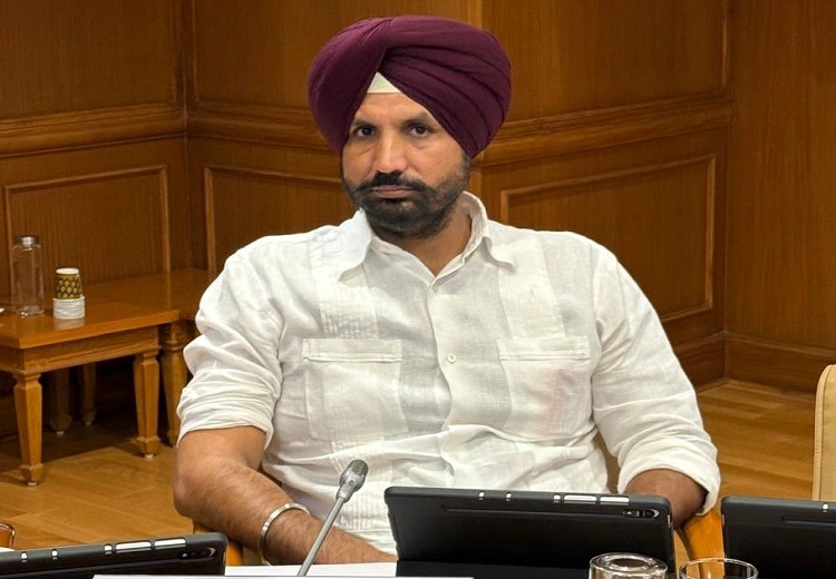 ਰਾਜਾ ਵੜਿੰਗ ਗ੍ਰਿਫ਼ਤਾਰ