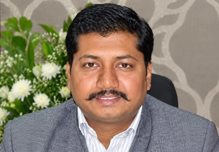 K. Makrand Pandurang